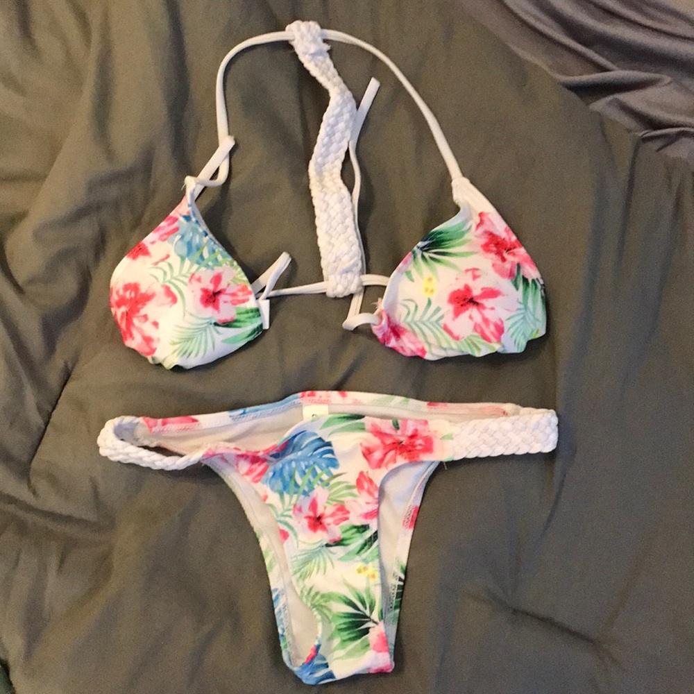 Floral bikini